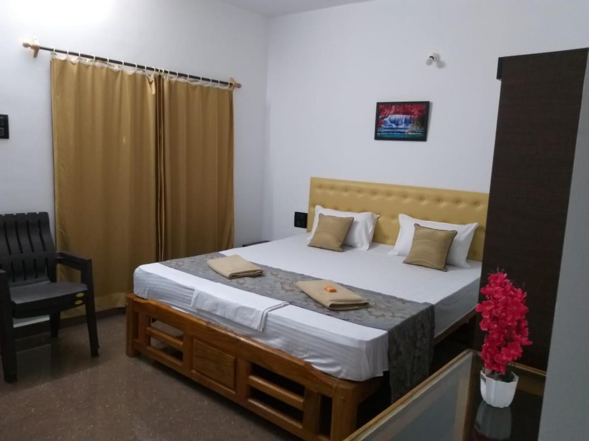 Oasis Beach Resort Agonda Buitenkant foto