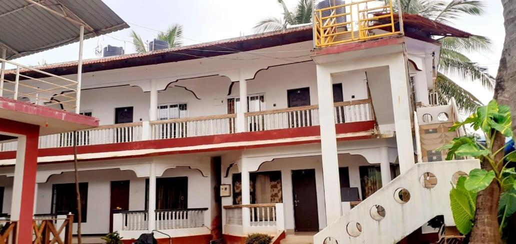 Oasis Beach Resort Agonda Buitenkant foto