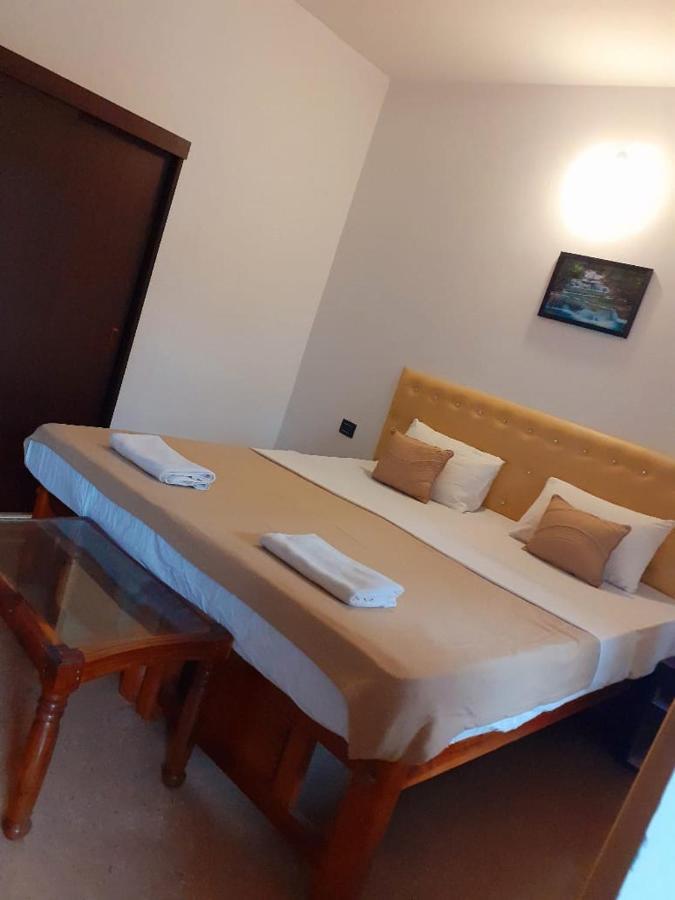 Oasis Beach Resort Agonda Buitenkant foto