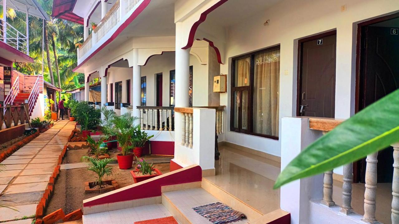 Oasis Beach Resort Agonda Buitenkant foto